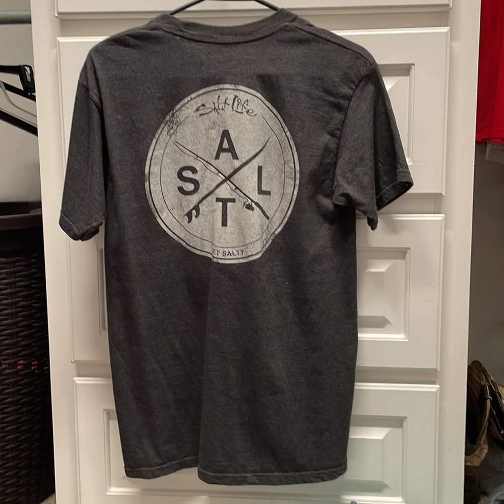 Salt Life Mens size medium